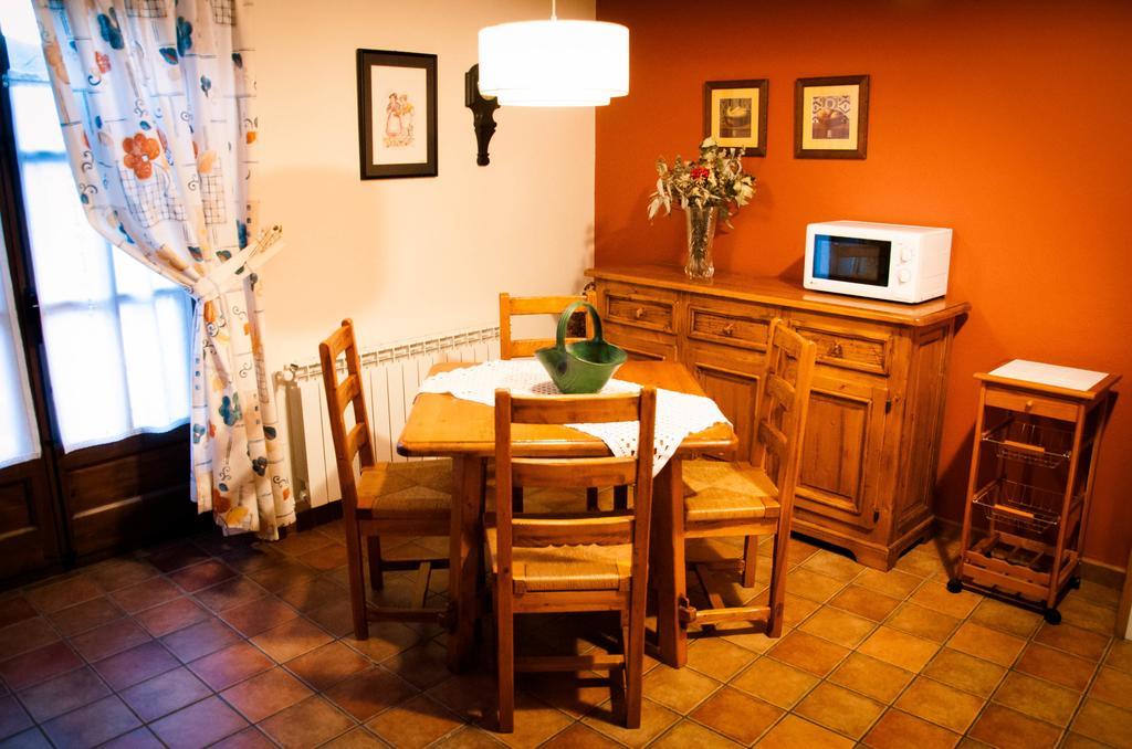 Sisquet Apartaments Ерілл-ла-Валл Номер фото